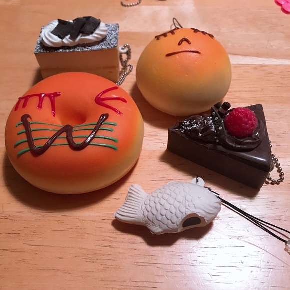 Kawaii Taiyaki Squishy Charm - Picture 3 of 3